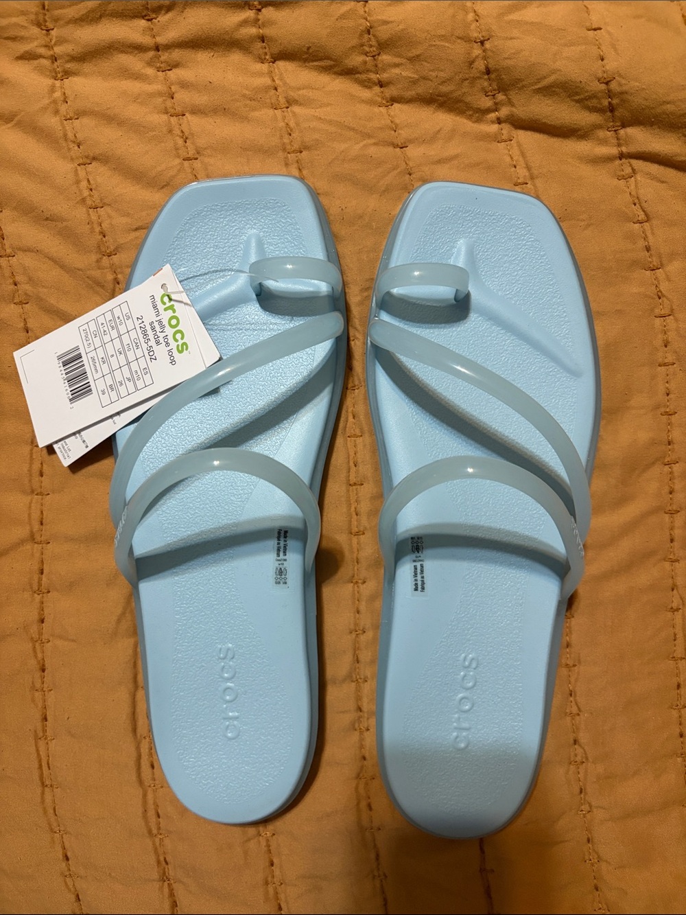 CROCS Miami Jelly Toe Loop NWT - Size 10